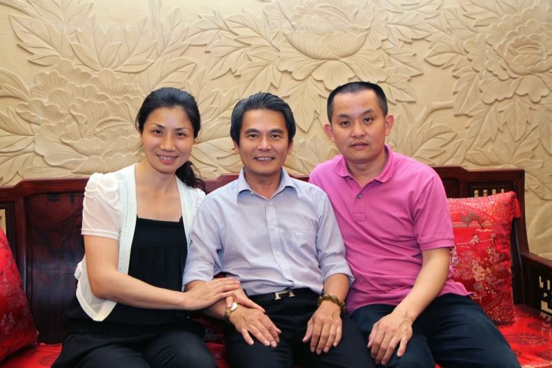 在合肥與謝庆宾總裁伉儷的合照