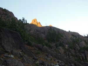 如果這是一坐金山,我會送給您.即使不是,我也會送給您.來吧！要得到它,便不要猶豫了.